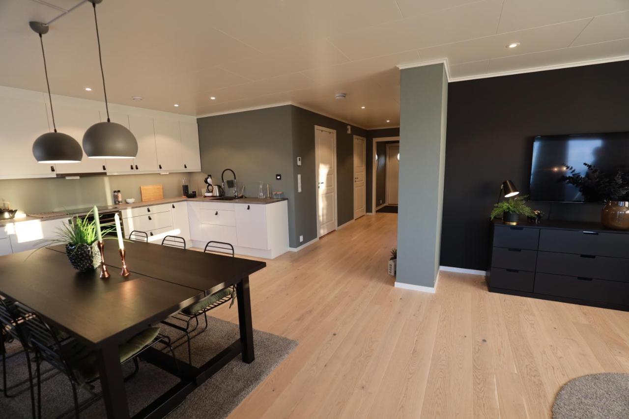 Modern Apartment With Seaview Hammarvika Eksteriør bilde
