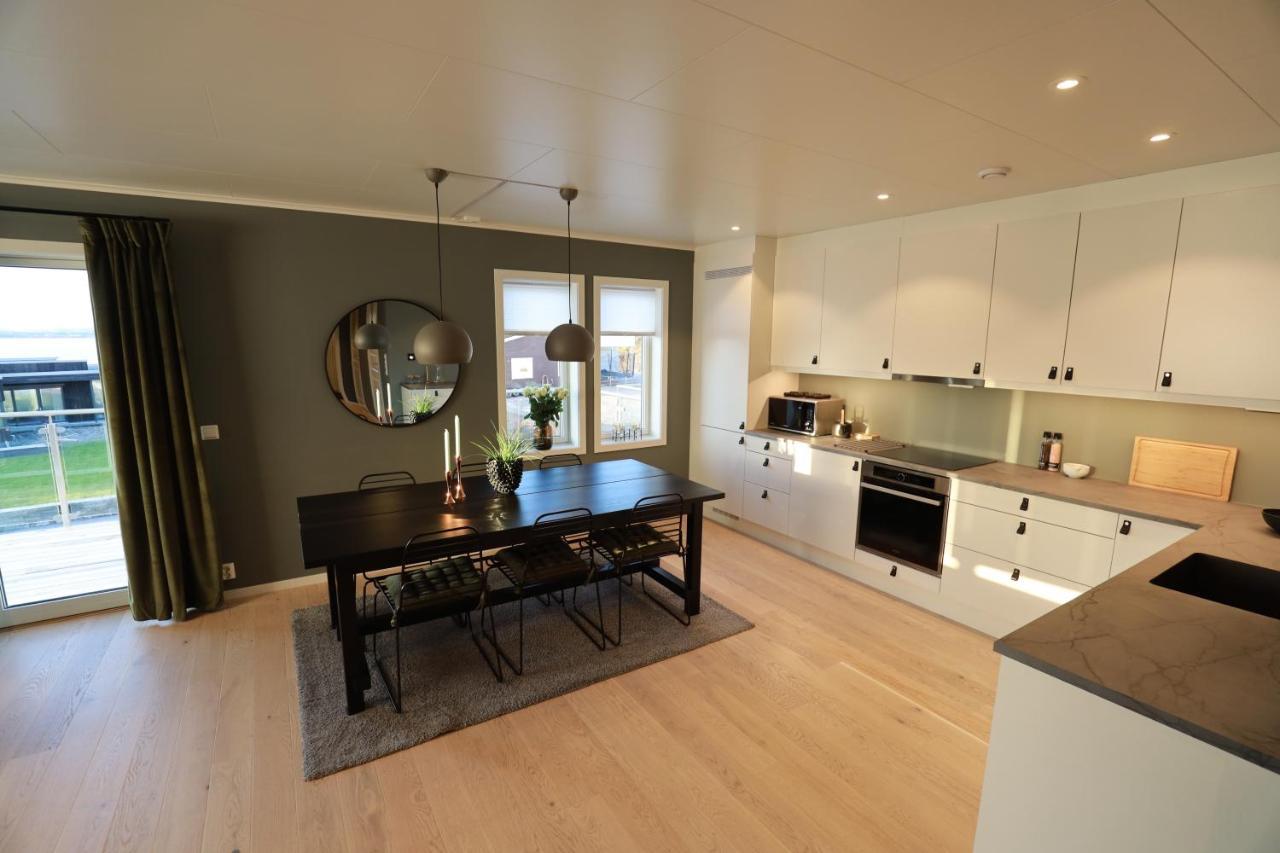 Modern Apartment With Seaview Hammarvika Eksteriør bilde