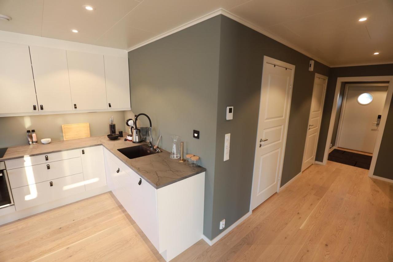 Modern Apartment With Seaview Hammarvika Eksteriør bilde
